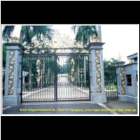 12410 167 Koenigspalast Istana Negara Malaysia 2006 Kuala Lumpur.jpg